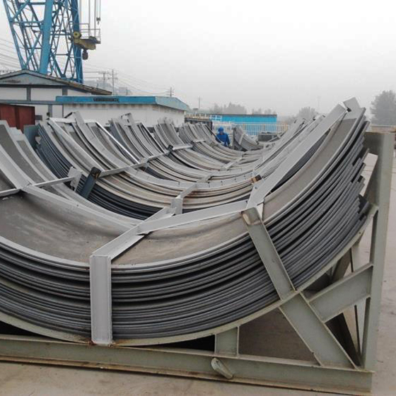 Titanium steel explosion composite plate